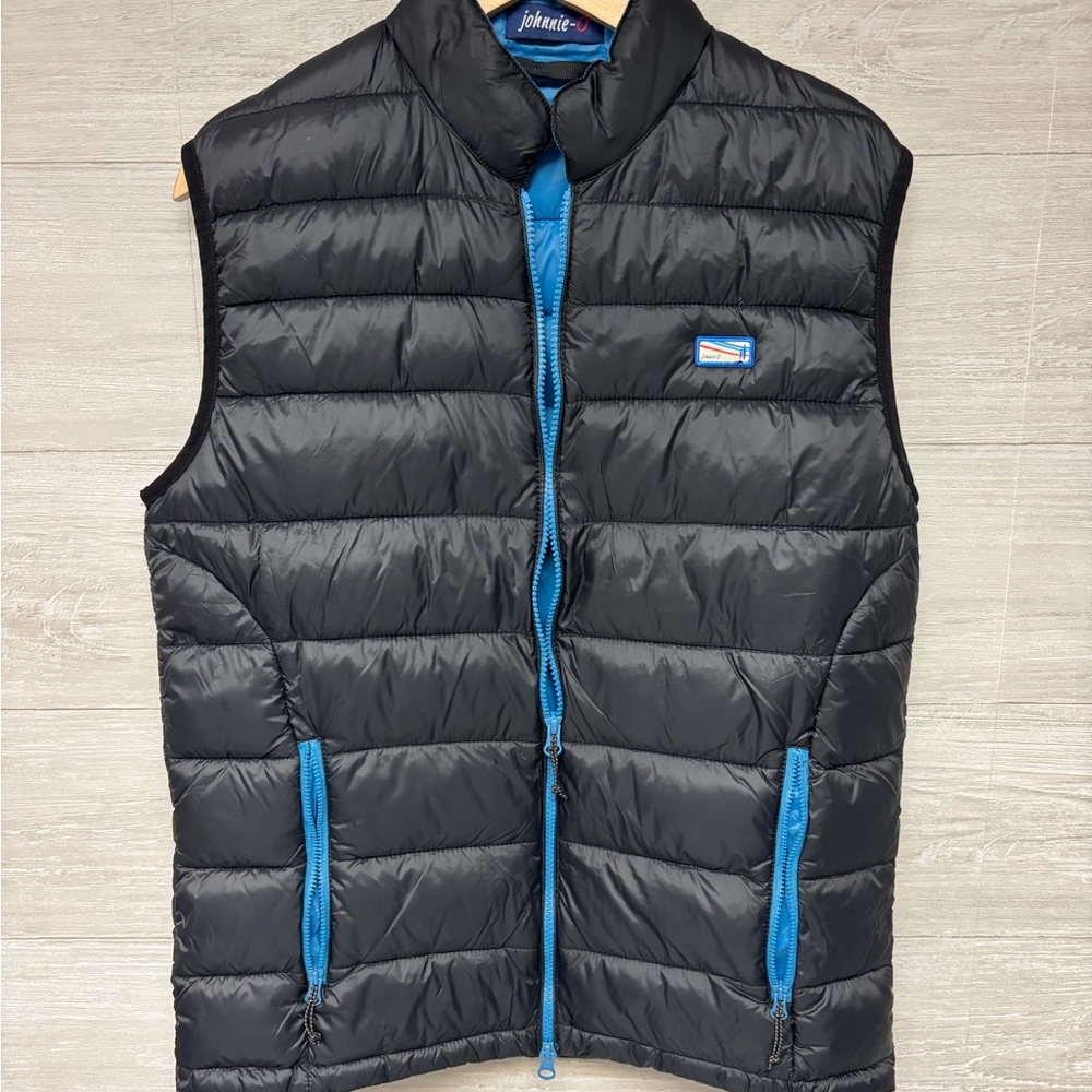 | Johnnie-O | puffer vest. Size S.